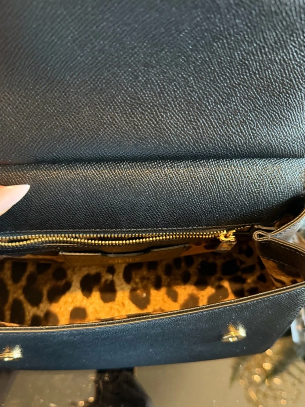 Dolce & Gabbana Black Satchel with Leopard-Print Scarf and Gold Chain Detail - Picture 6 of 7